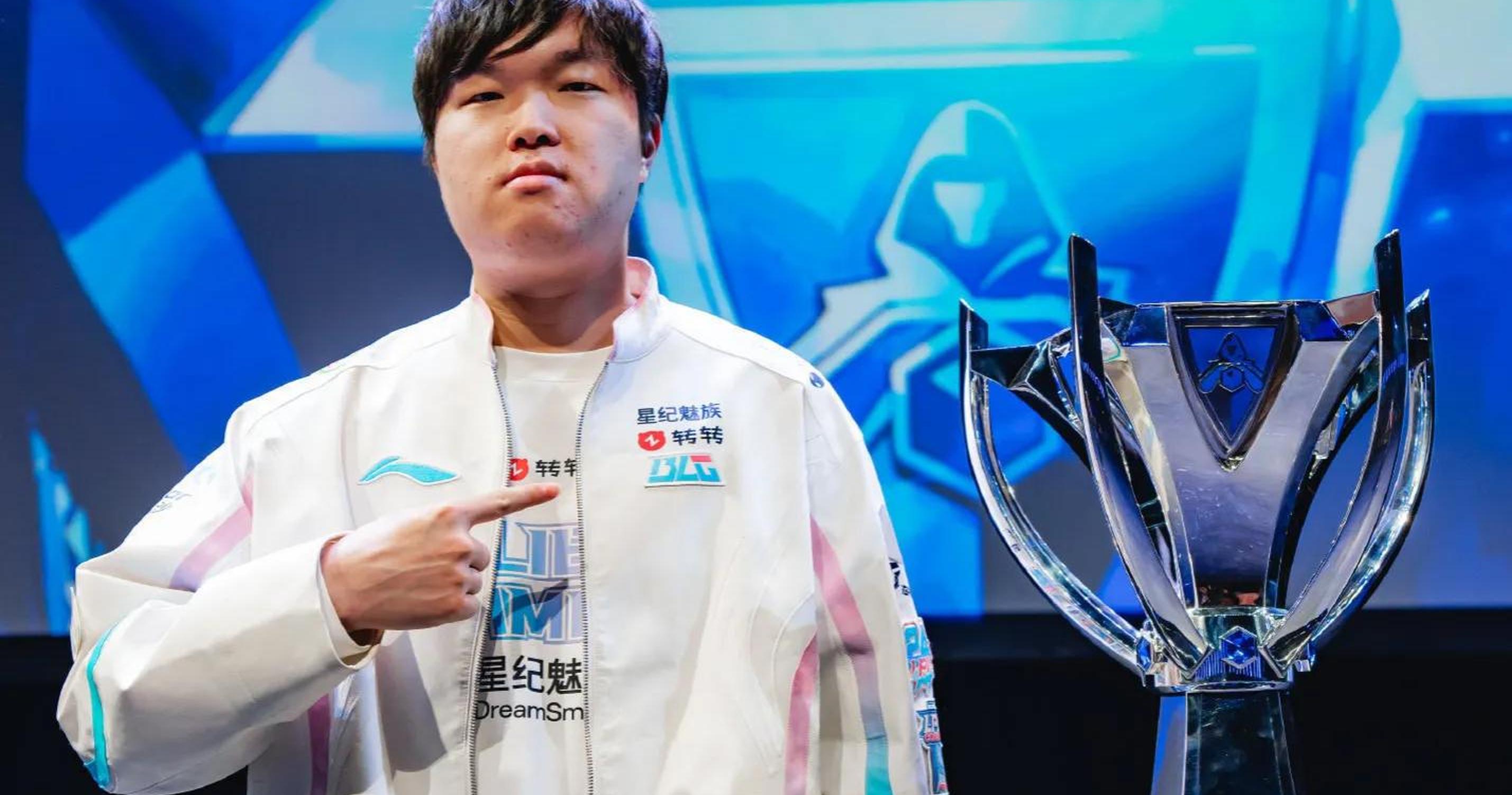 Leyu app-RNG前途光明！，Scout新星出色发挥表现突出赢得满堂喝彩-Leyu app